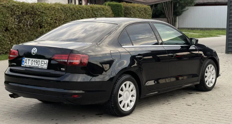 Volkswagen Jetta 2017 - 8