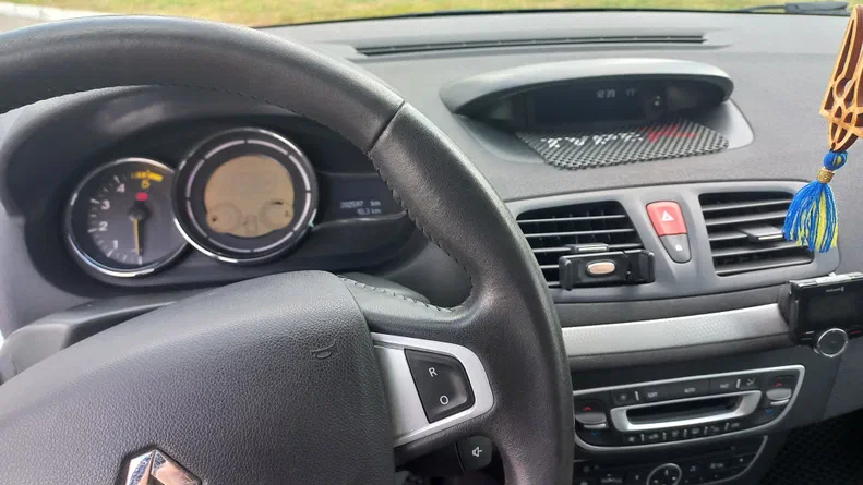 Renault Megane 2012 - 16