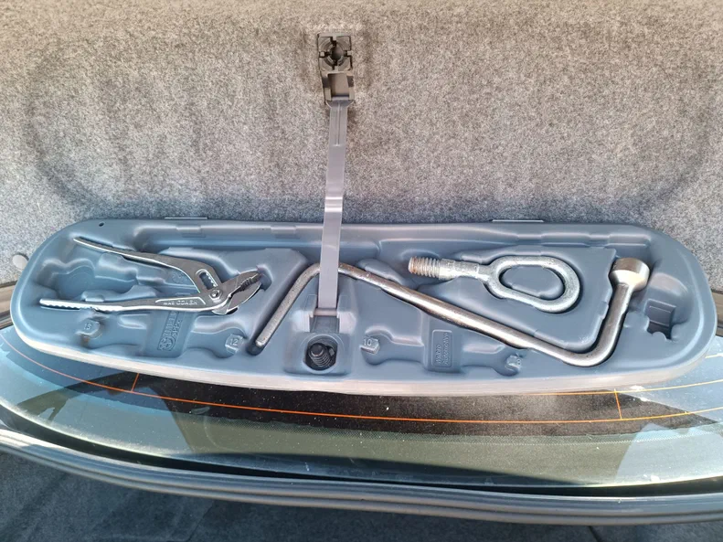 BMW 3 серія 2004 - 21