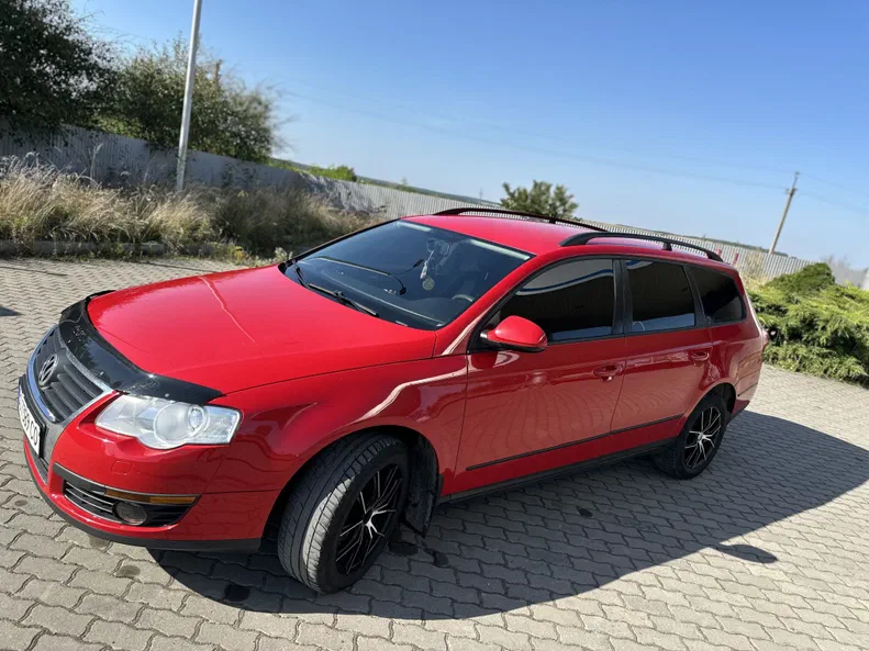 Volkswagen Passat 2010 - 12
