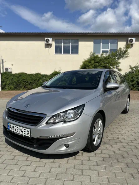 Peugeot 308 2016