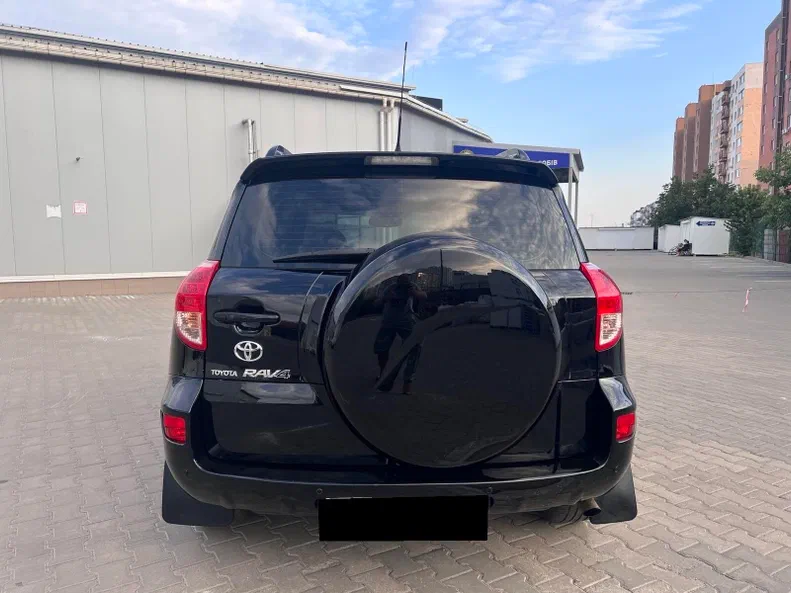 Toyota RAV4 2008 - 17