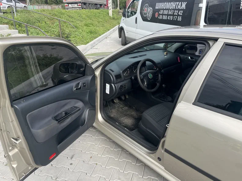 Skoda Octavia 2004 - 5