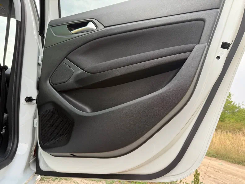 Peugeot 308 2015 - 16