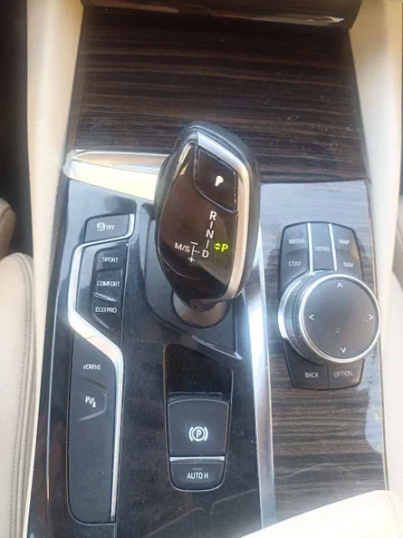 BMW 7 серии 2018