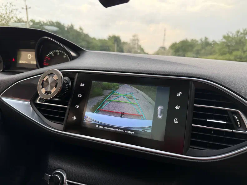 Peugeot 308 2015 - 9