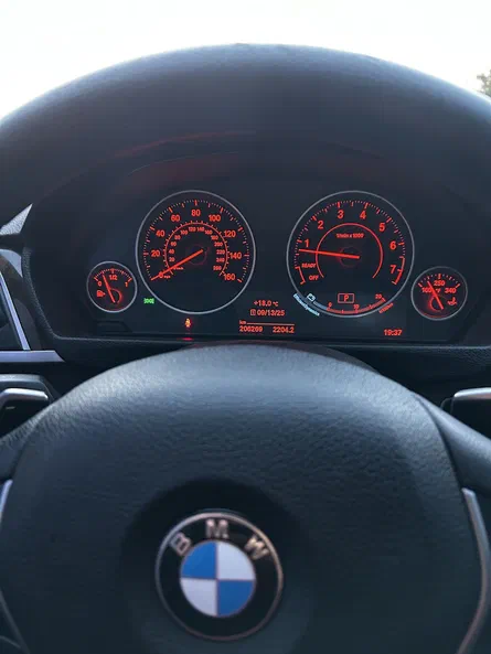 BMW 3 серии 2016