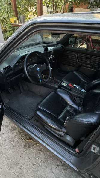 BMW 3 серія 1987 - 11