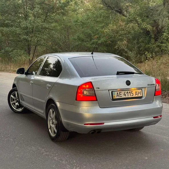 Skoda Octavia 2010 - 7