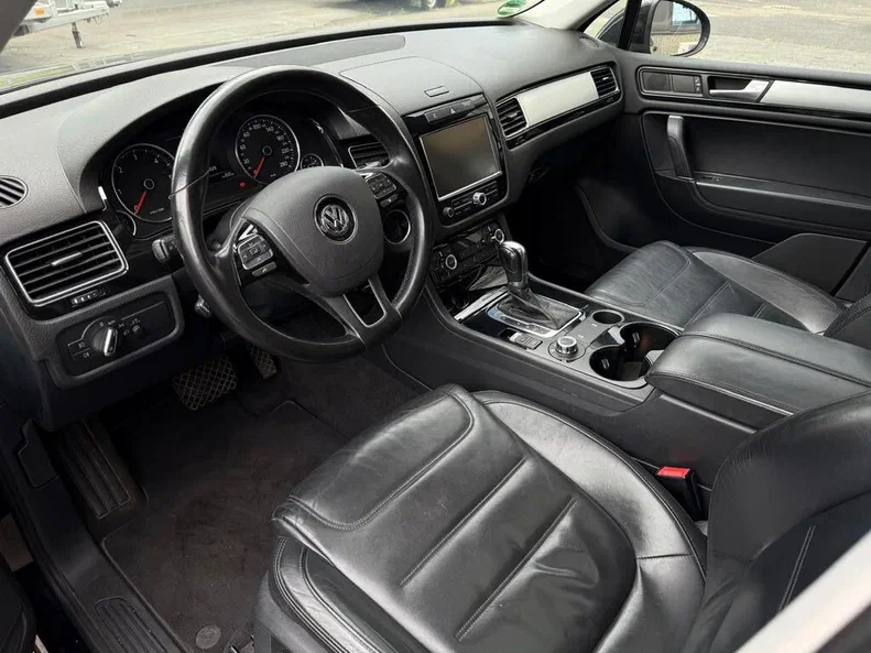 Volkswagen Touareg 2012 - 5