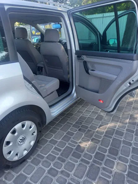 Volkswagen Touran 2003