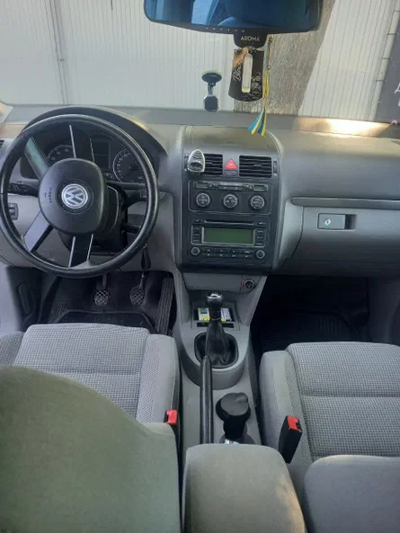 Volkswagen Touran 2003 - 5