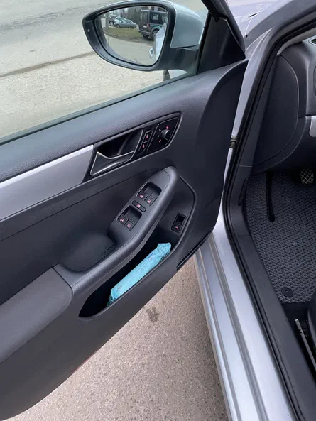 Volkswagen Jetta 2011 - 15