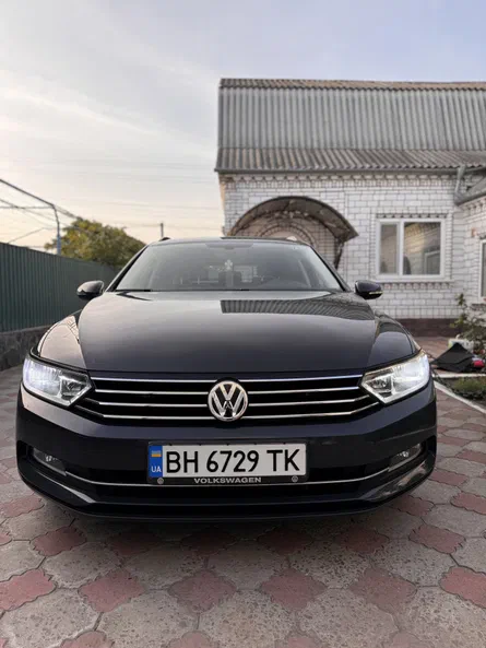 Volkswagen Passat 2017 - 11