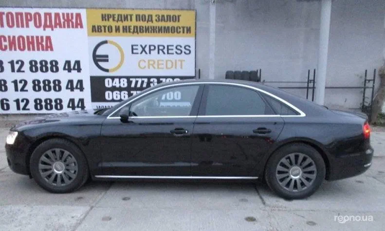 Audi A8 2010 - 11
