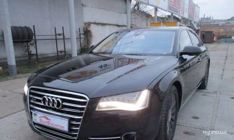 Audi A8 2010 - 20
