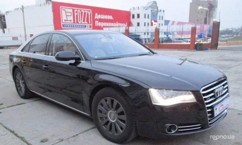 Audi A8 2010 - 17