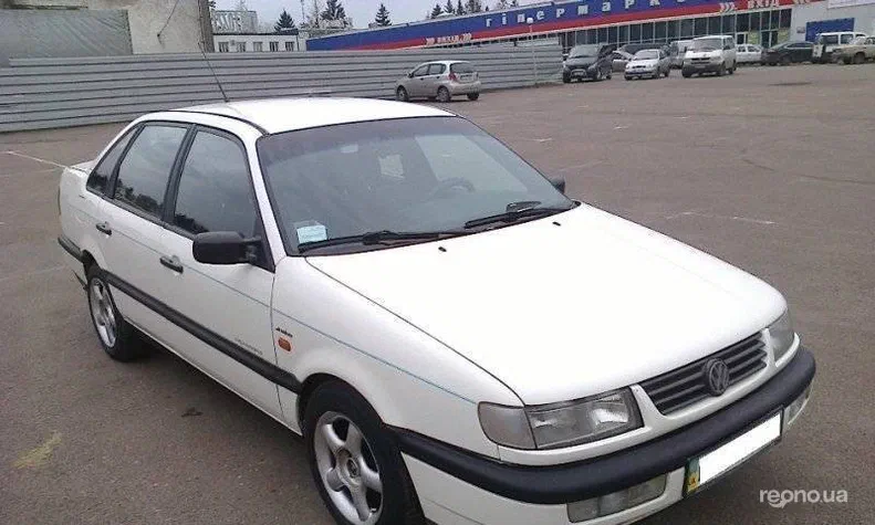 Volkswagen Passat 1985 - 3
