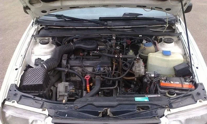 Volkswagen Passat 1985 - 2