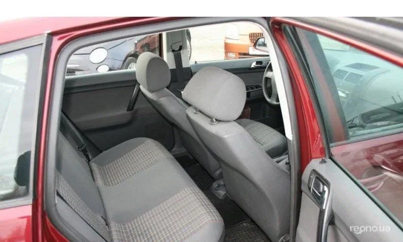 Volkswagen Polo 2008 - 3
