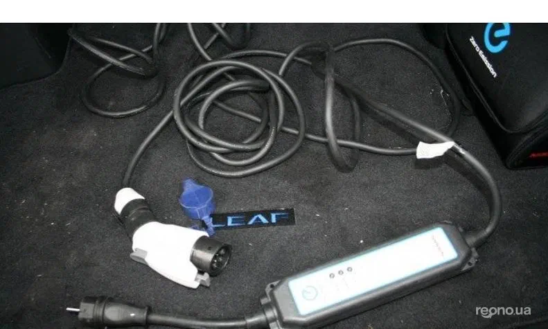 Nissan Leaf 2013 - 15