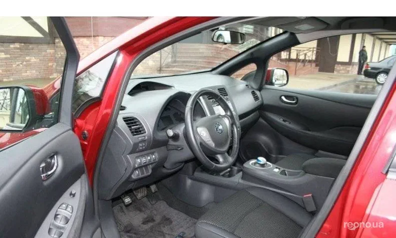 Nissan Leaf 2013 - 18