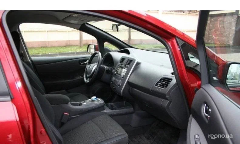 Nissan Leaf 2013 - 12
