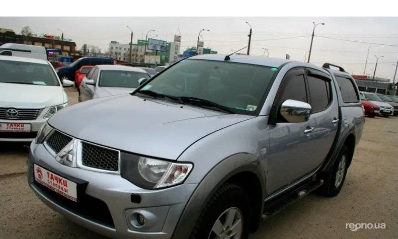 Mitsubishi L200 2010 - 0