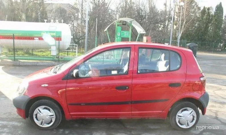 Toyota Yaris 2002 - 1
