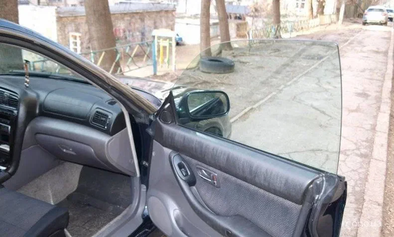Subaru Legacy 2001 - 9