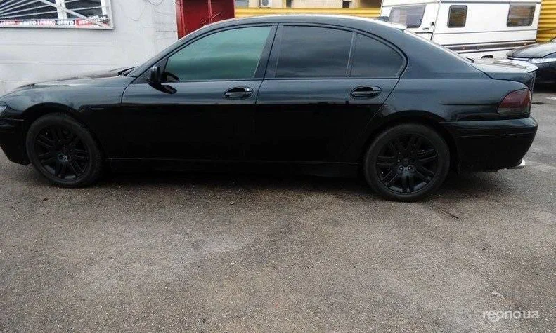 BMW 7 серія 2003 - 18