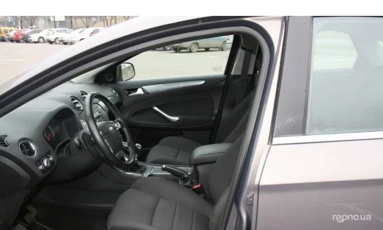 Ford Mondeo 2011 - 12