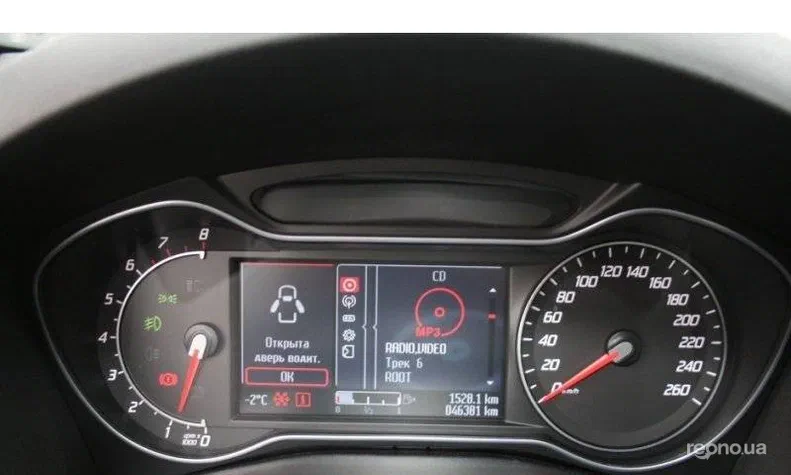 Ford Mondeo 2011 - 4