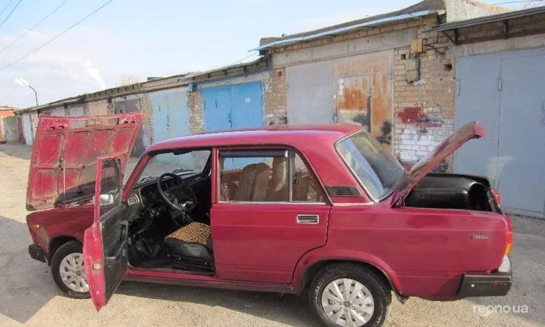 Lada (ВАЗ) 2107 2005 - 2