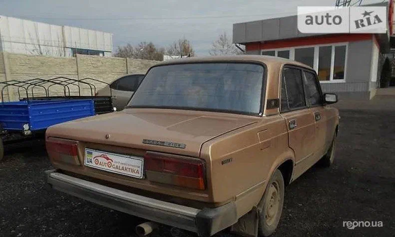 Lada (ВАЗ) 2105 1981 - 7