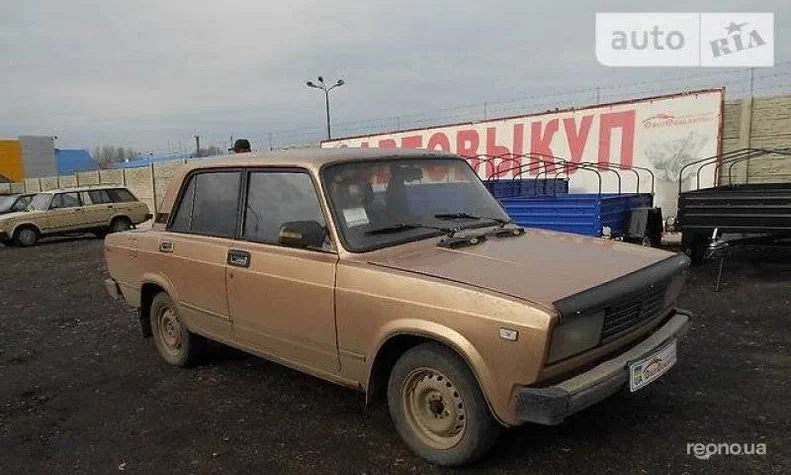 Lada (ВАЗ) 2105 1981 - 0