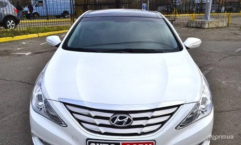 Hyundai Sonata 2011 - 12