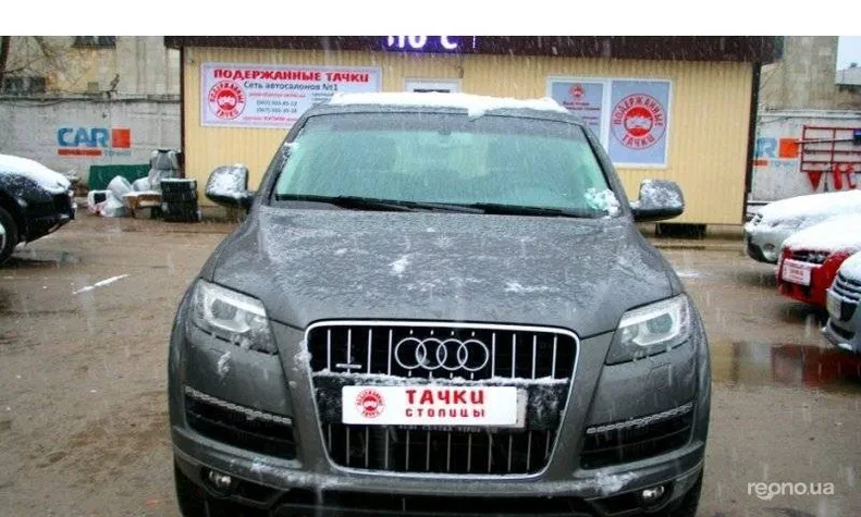 Audi Q7 2010 - 0