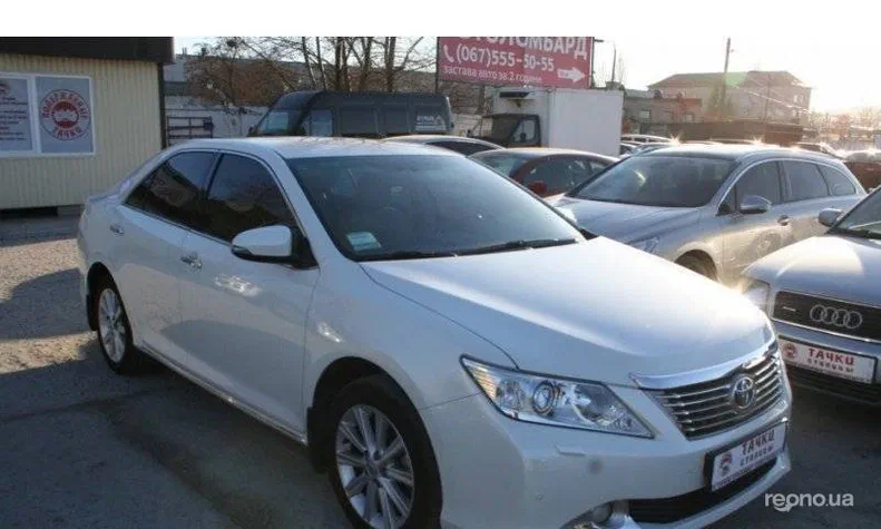 Toyota Camry 2012 - 0