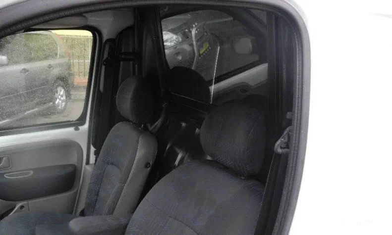 Renault Kangoo 2007 - 8