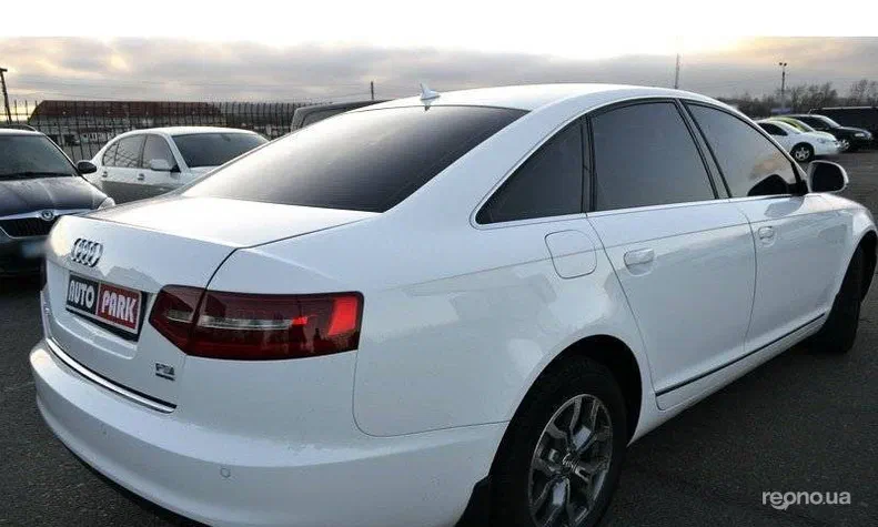 Audi A6 2010 - 7