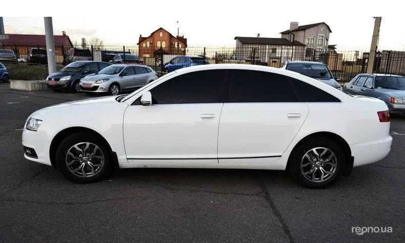 Audi A6 2010 - 11