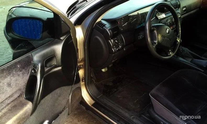 Opel Omega 1997 - 11