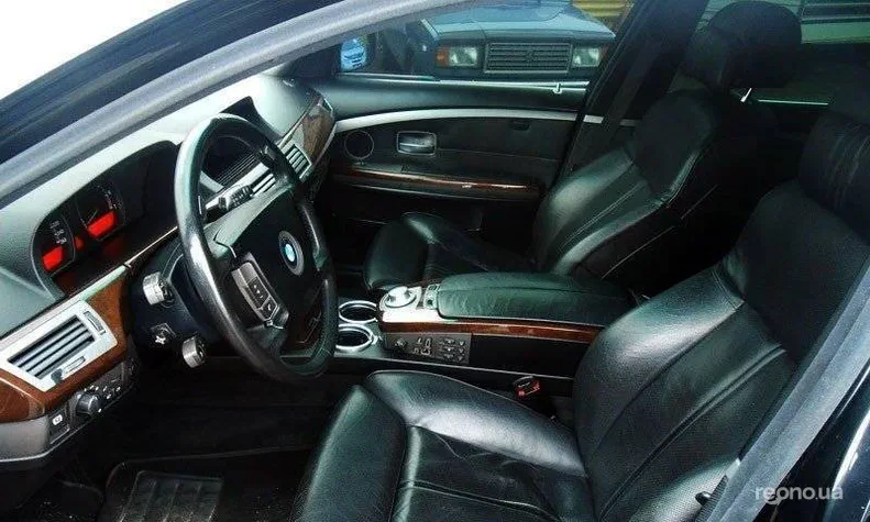 BMW 7 серія 2003 - 8