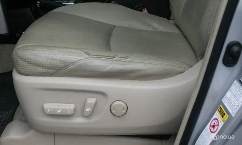 Toyota Pronard 2010 - 10