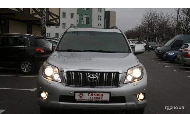 Toyota Pronard 2010 - 1