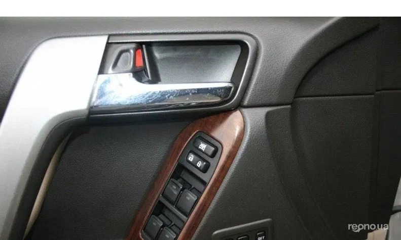 Toyota Pronard 2010 - 9