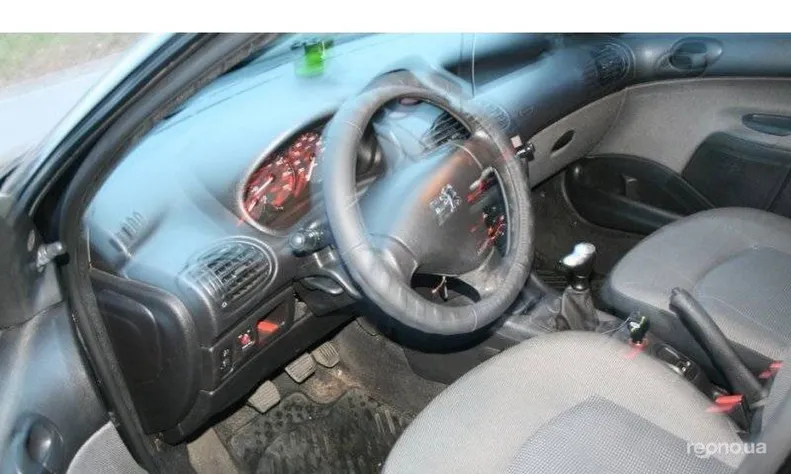 Peugeot 206 2009 - 5