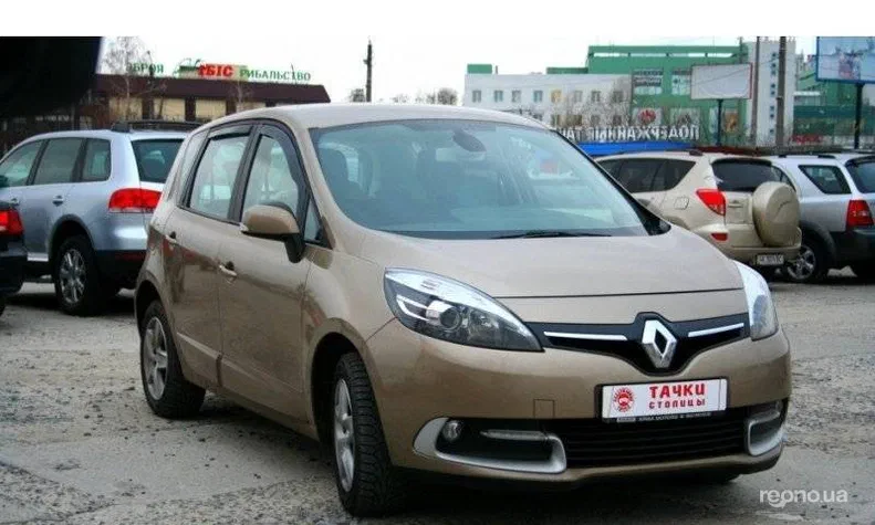 Renault Scenic 2013 - 8