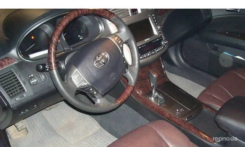Toyota Avalon 2011 - 4